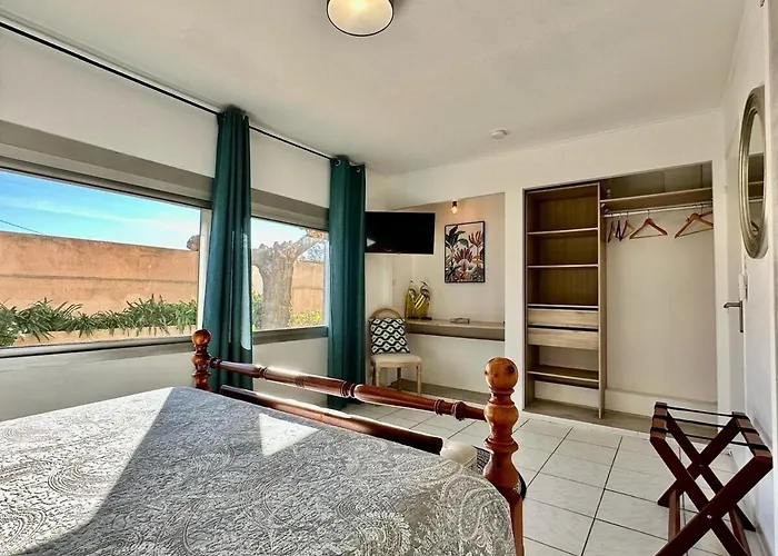 Riba D'aude Privatif Proximite Aeroport Et De La Cite Medievale Bed & Breakfast 3*