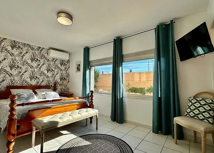 Riba D'aude Privatif Proximite Aeroport Et De La Cite Medievale Nocleg ze śniadaniem Carcassonne