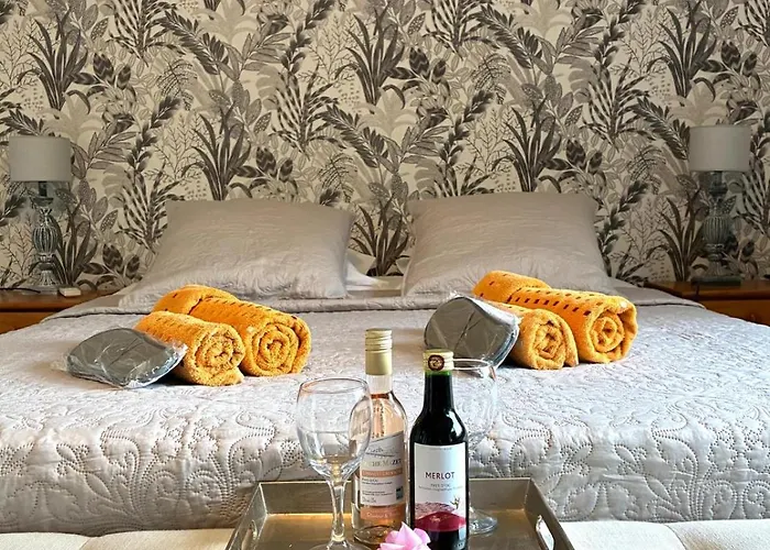 Riba D'aude Privatif Proximite Aeroport Et De La Cite Medievale Bed & Breakfast Carcassonne