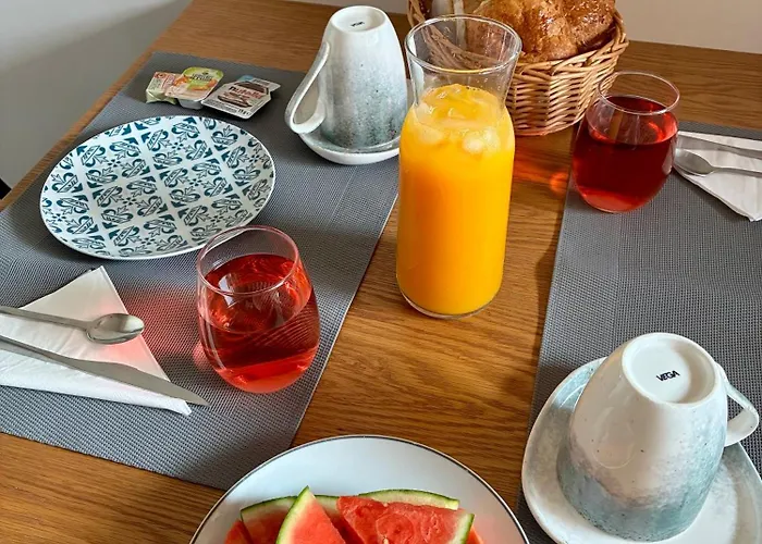 Riba D'aude Privatif Proximite Aeroport Et De La Cite Medievale